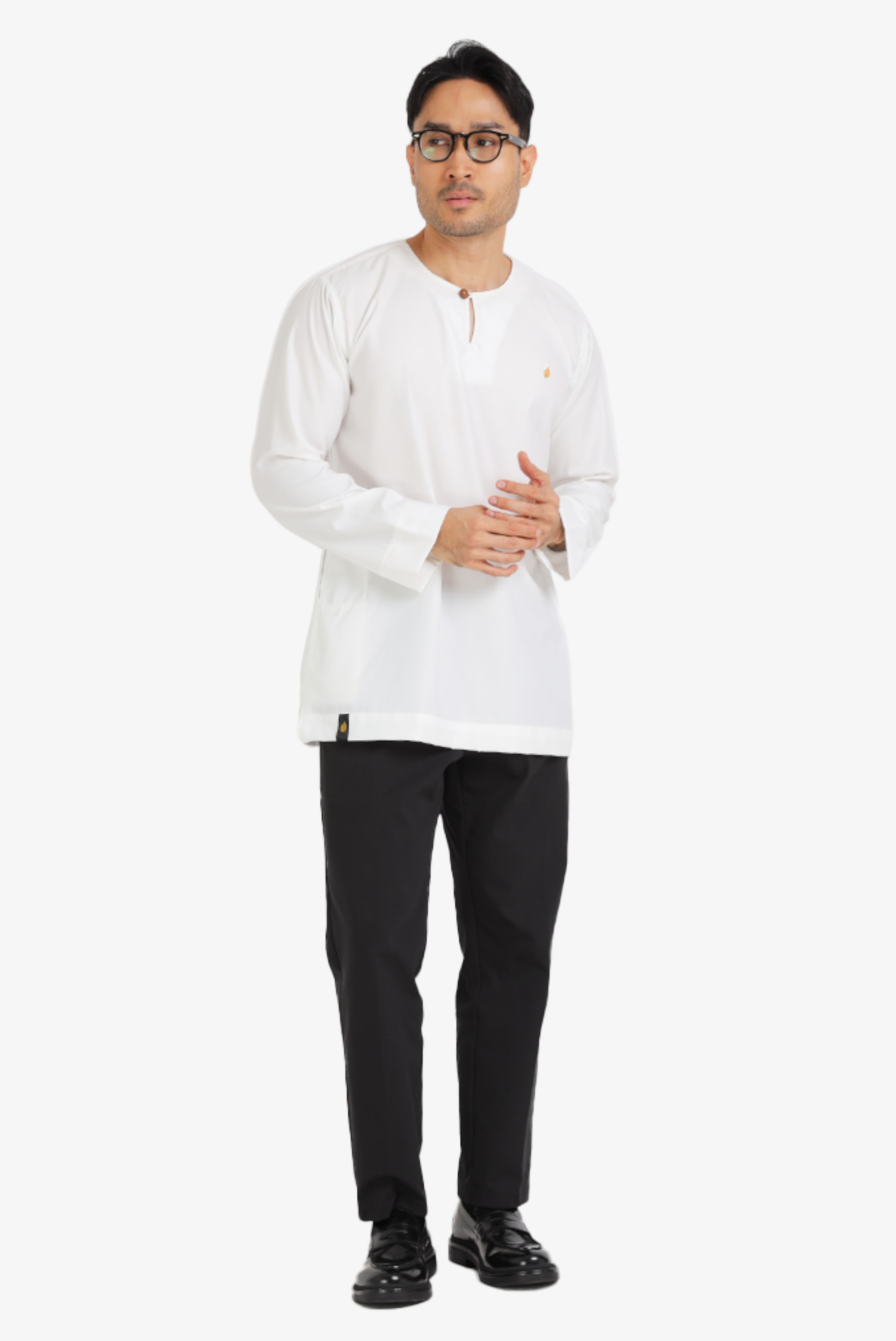 KURTA MAWLANA JOHOR IN WHITE