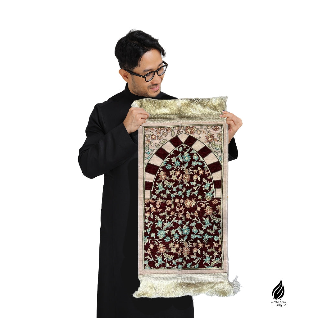 Sejadah Mini Mehrab Rawdah dengan Pouch Eksklusif Doorgift Sejadah Buatan Mesir